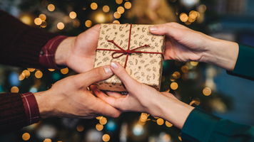 Holiday Cheer: Building Brand Loyalty with Thoughtful Appreciation Campaigns